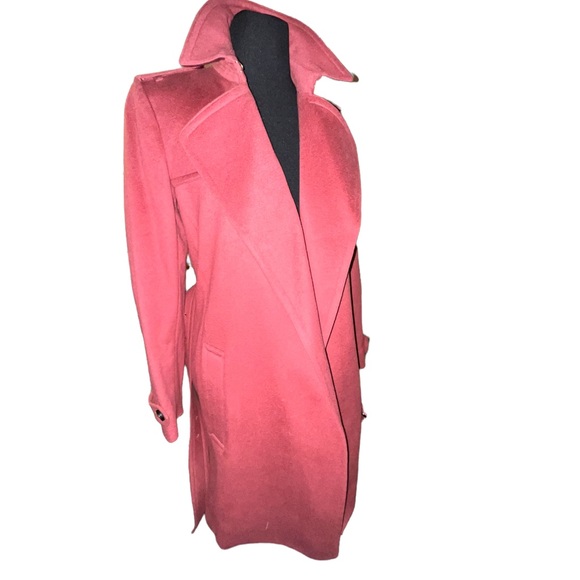 Burberry Tempsford Cashmere Coat - Picture 2 of 11